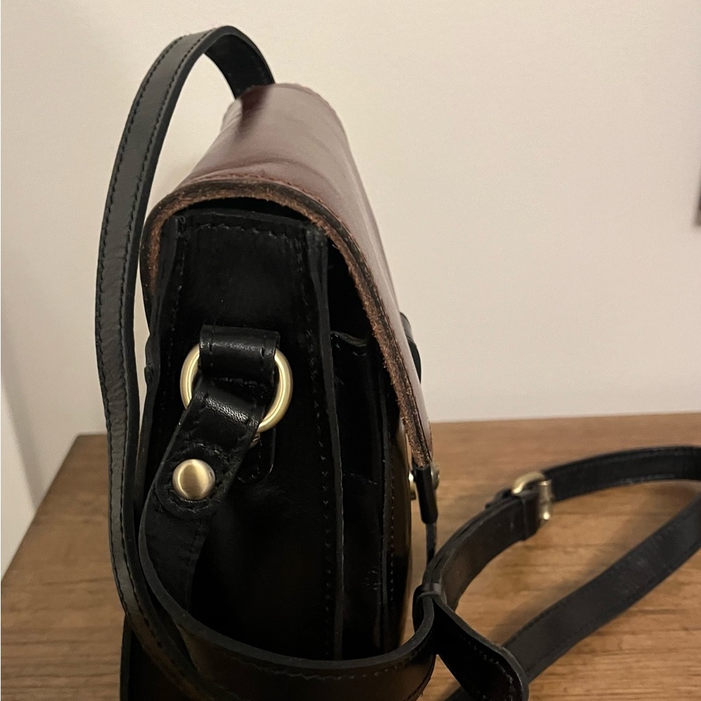 Patricia Nash Two-Tone Burgundy and Black Leather Crossbody - Picture 3 of 4